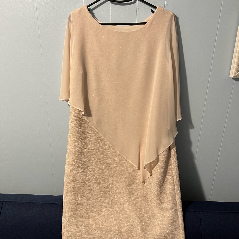 Midnight velvet dress, mid length, size 10. Only worn 1-2 times.